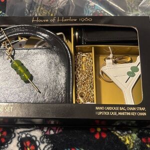 Harlow Black and Green Martini Set